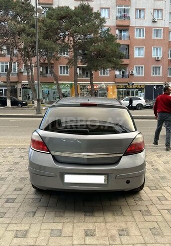 Opel Astra 2005, 231,000 km - 1.4 l - Bakı