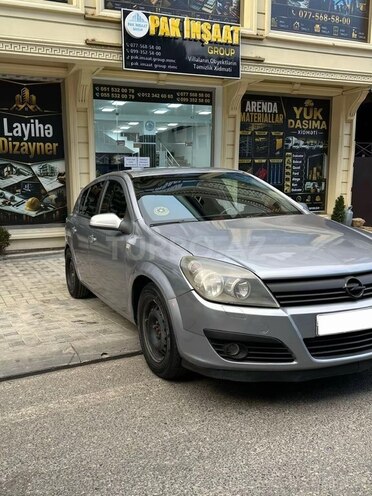 Opel Astra 2005, 231,000 km - 1.4 l - Bakı