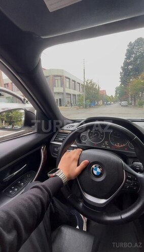 BMW 330 2024, 176,000 km - 2.0 л - Lənkəran