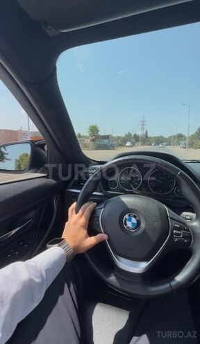 BMW 330 2024, 176,000 km - 2.0 л - Lənkəran