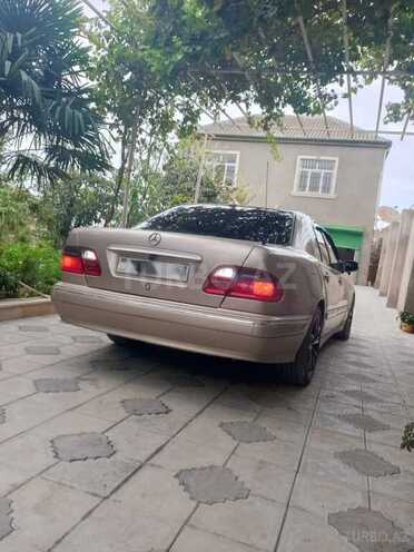 Mercedes E 220 1999, 500,000 km - 2.2 l - Bakı
