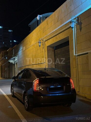 Toyota Prius 2011, 370,000 km - 1.8 л - Bakı