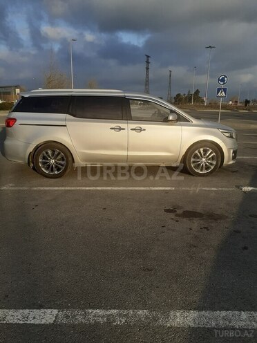 Kia Carnival 2016, 190,000 km - 2.2 l - Bakı