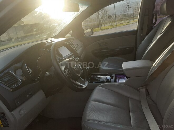 Kia Carnival 2016, 190,000 km - 2.2 l - Bakı