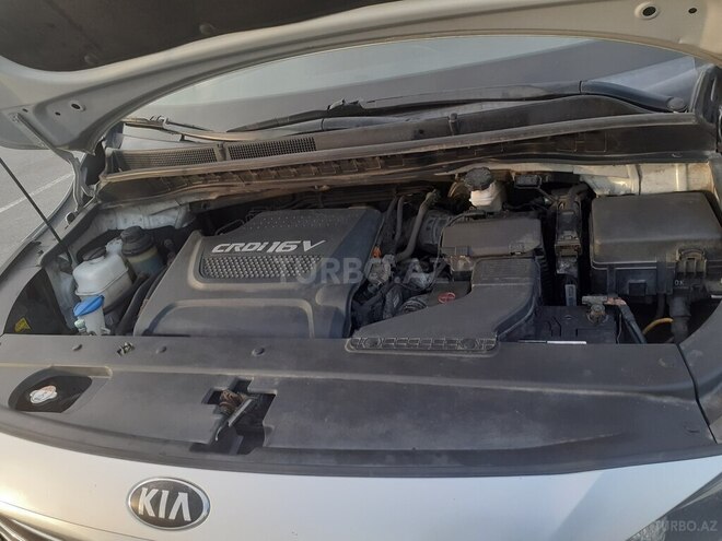 Kia Carnival 2016, 190,000 km - 2.2 l - Bakı