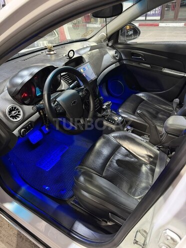 Chevrolet Cruze 2011, 340,000 km - 1.8 л - Bakı