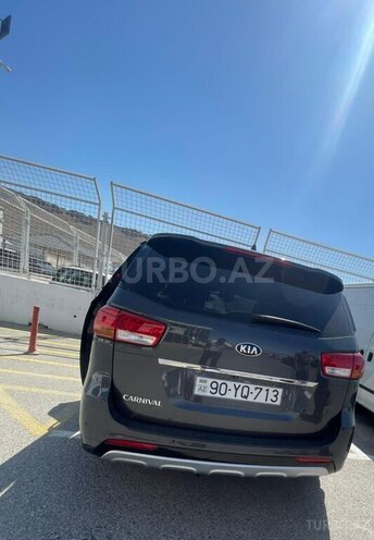 Kia Carnival 2015, 157,000 km - 2.2 л - Bakı