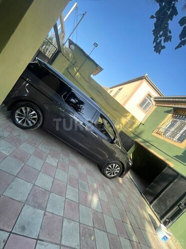 Kia Carnival 2015, 157,000 km - 2.2 л - Bakı