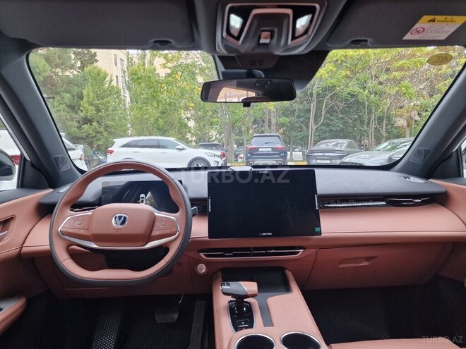 Changan  2025, 2,800 km - 1.5 л - Bakı