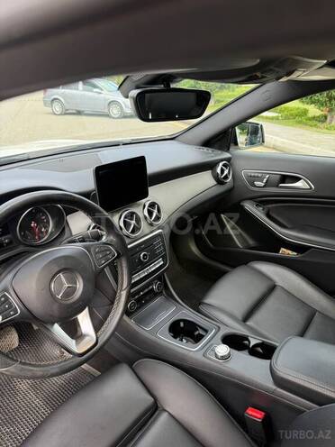 Mercedes GLA 250 2017, 190,000 km - 2.0 l - Bakı