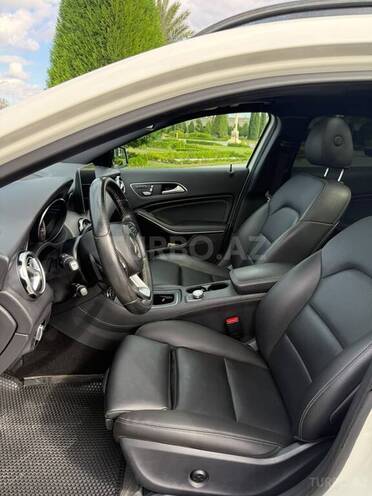 Mercedes GLA 250 2017, 190,000 km - 2.0 l - Bakı