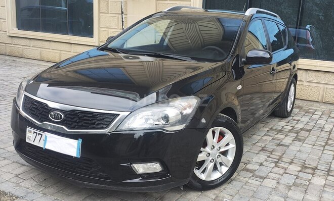 Kia  2010, 265,000 km - 1.6 l - Bakı
