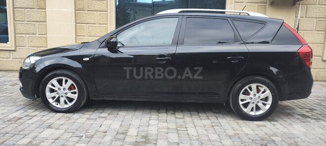 Kia  2010, 265,000 km - 1.6 l - Bakı