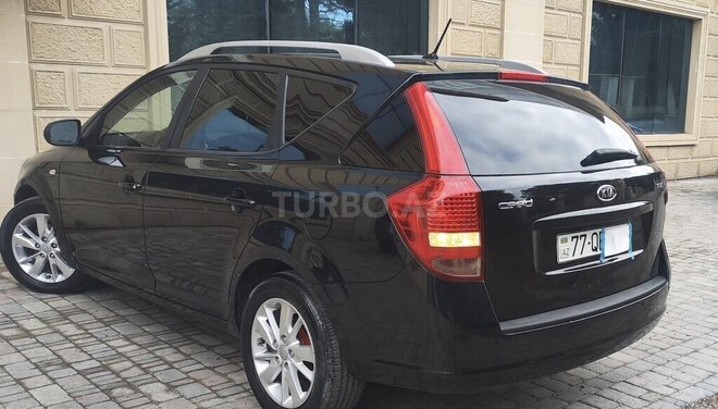 Kia  2010, 265,000 km - 1.6 l - Bakı