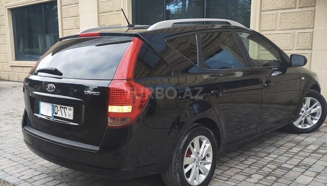 Kia  2010, 265,000 km - 1.6 l - Bakı