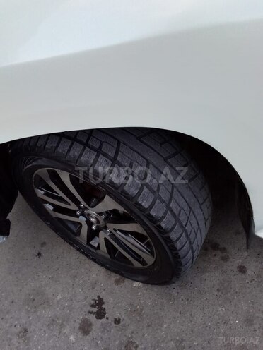 Toyota Land Cruiser 2013, 266,300 km - 4.0 л - Gəncə