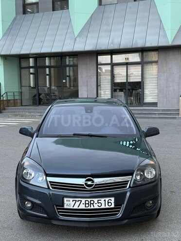 Opel Astra 2009, 325,000 km - 1.4 л - Bakı