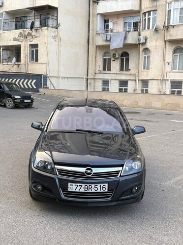 Opel Astra 2009, 325,000 km - 1.4 л - Bakı