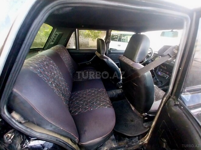 LADA (VAZ) 21011 1984, 100,000 km - 1.3 l - Qax