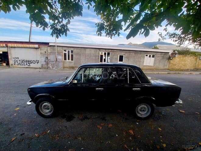 LADA (VAZ) 21011 1984, 100,000 km - 1.3 l - Qax