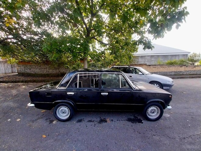 LADA (VAZ) 21011 1984, 100,000 km - 1.3 l - Qax