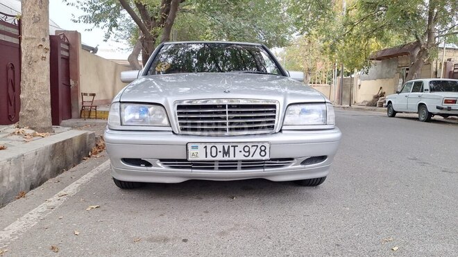 Mercedes C 200 1998, 363,666 km - 2.0 l - Ağcabədi