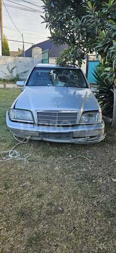 Mercedes C 200 1998, 225,000 km - 2.2 l - Ağcabədi