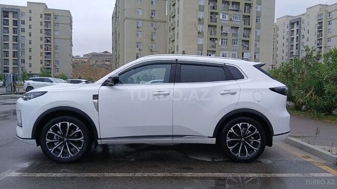 Changan CS 55 Plus 2025, 38,000 km - 1.5 л - Bakı