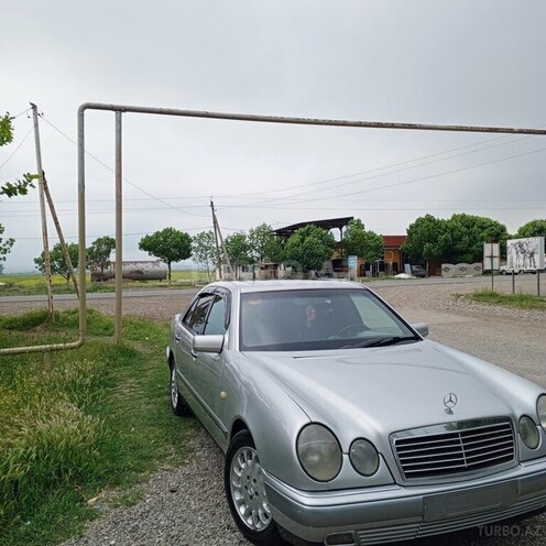 Mercedes E 200 1997, 336,000 km - 2.0 l - Goranboy
