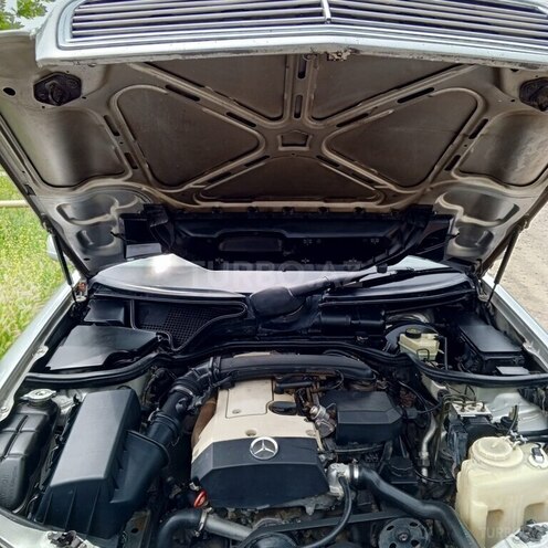 Mercedes E 200 1997, 336,000 km - 2.0 l - Goranboy