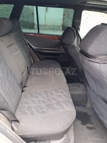 Mercedes E 200 1998, 611,750 km - 2.0 l - Zaqatala