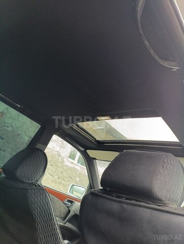 Mercedes E 200 1998, 611,750 km - 2.0 l - Zaqatala