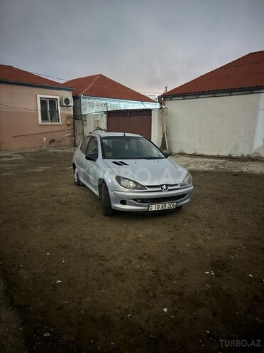 Peugeot 206 2003, 280,000 km - 1.4 l - Bakı
