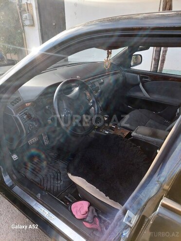 Mercedes E 220 2002, 866,865 km - 2.2 l - Bakı