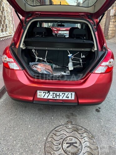 Nissan Tiida 2011, 102,000 km - 1.5 л - Bakı