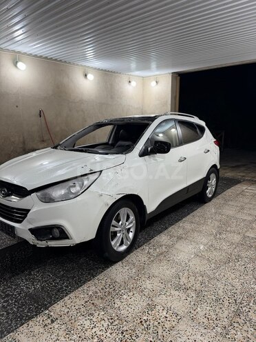 Hyundai ix35 2010, 203,198 km - 2.0 л - Bakı