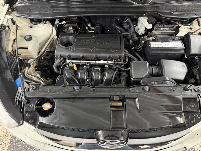 Hyundai ix35 2010, 203,198 km - 2.0 л - Bakı