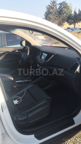 Hyundai Tucson 2019, 80,000 km - 2.0 л - Bakı