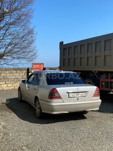 Mercedes C 250 1993, 535,646 km - 2.5 л - Lənkəran
