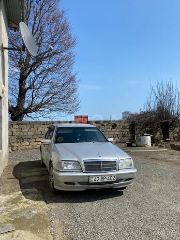 Mercedes C 250 1993, 535,646 km - 2.5 л - Lənkəran