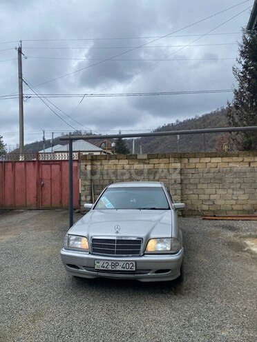 Mercedes C 250 1993, 535,646 km - 2.5 л - Lənkəran