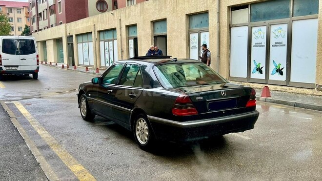 Mercedes C 180 1998, 350,000 km - 1.8 l - Bakı