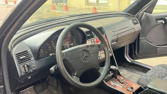 Mercedes C 180 1998, 350,000 km - 1.8 l - Bakı
