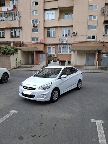 Hyundai Accent 2017, 183,645 km - 1.4 l - Bakı