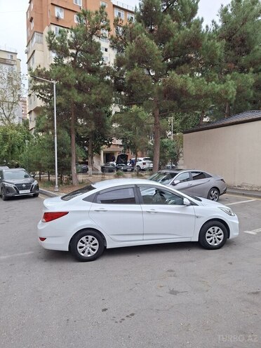 Hyundai Accent 2017, 183,645 km - 1.4 l - Bakı