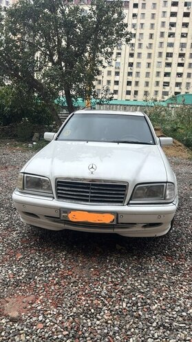 Mercedes C 230 1998, 250,000 km - 2.3 l - Bakı