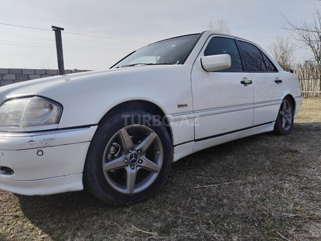 Mercedes C 230 1998, 250,000 km - 2.3 l - Bakı