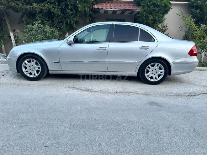 Mercedes E 240 2002, 461,000 km - 2.6 l - Bakı