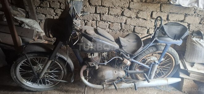IJ 57 1949, 50 km - 0.4 l - Salyan