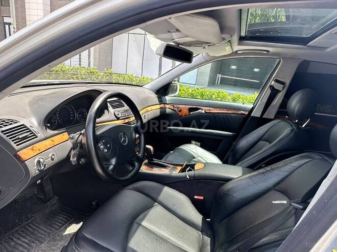 Mercedes E 240 2002, 461,000 km - 2.6 l - Bakı